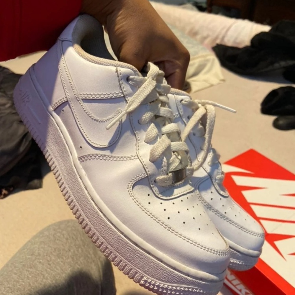 Air forces - Tori Assise